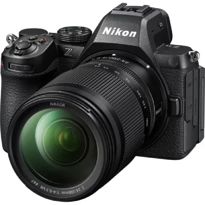 NIKON Z5 II + Z 24-200mm f/4-6.3 S Garanti 3 ans