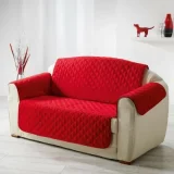 DOUCEUR D INTERIEUR Protege canape matelasse 279 x 179 cm microfibre unie club Rouge