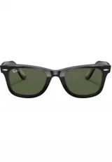 RAY BAN Lunettes de soleil Wayfarer grises. Couleur: Noir