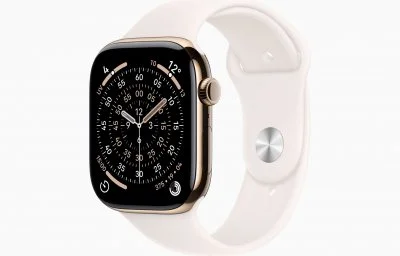 Watch Series 11 GPS + Cellular 42mm Boitier en Titane Or avec Bracelet Sport Rose Tendre - M/L
