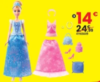 CENDRILLON POUPÉE ET TENUES