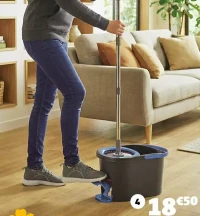 SEAU ESSOREUR À PÉDALE