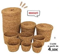 Lot de 9 paniers en jonc