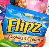 Flipz Cookies & Cream