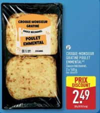 Croque-monsieur gratiné poulet emmental Sauce béchamel.