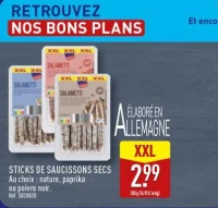 STICKS DE SAUCISSONS SECS Au choix : nature, paprika ou poivre noir.