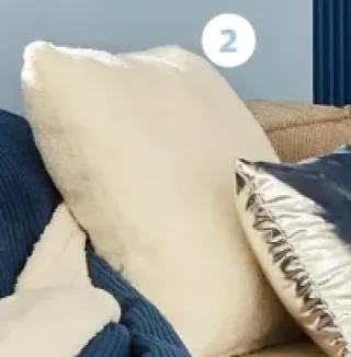 COUSSIN CARRÉ BOUCLETTE