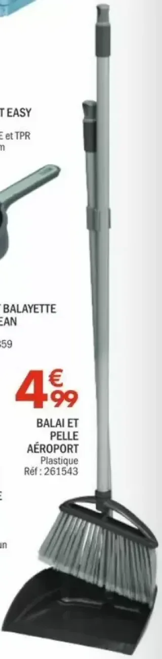 Balai et pelle aéroport