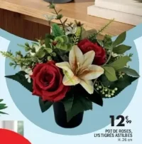 Pot de roses, lys tigrés astilbes H. 26 cm