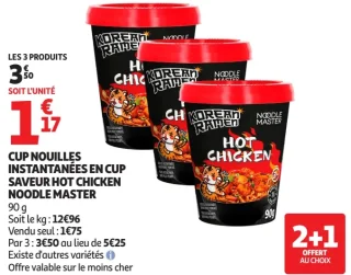 Cup nouilles instantanées en cup saveur hot chicken Noodle Master