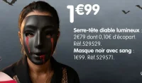 Masque noir avec sang