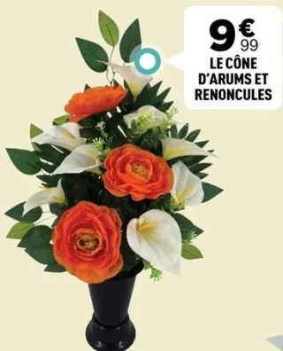 Le cône d'arums et renoncules