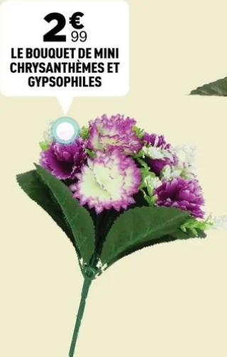 Le bouquet de mini chrysanthèmes et gypsophiles