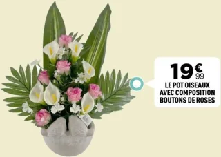 Le pot oiseaux avec composition boutons de roses