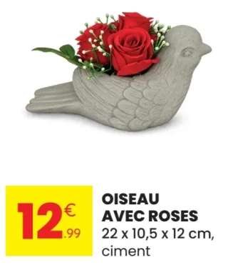 Oiseau avec roses