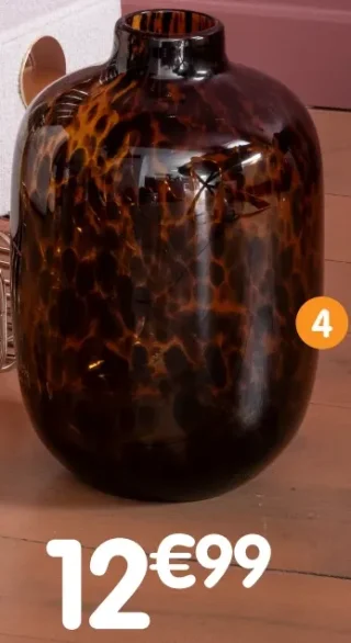 Vase écailles