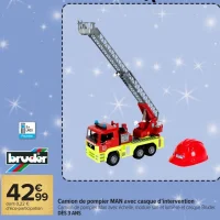 Camion de pompier MAN avec casque d'intervention Bruder