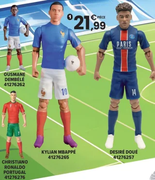 Figurine avec 1 ballon Football