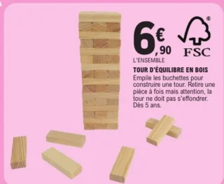 Tour d'équilibre en bois