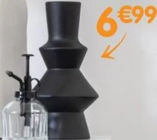 Vase design noir