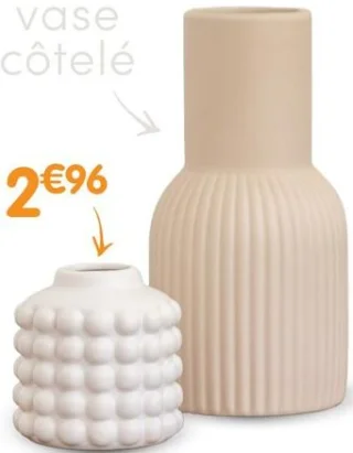 Vase côtelé