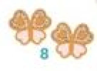 Puces d'oreilles enfant papillon