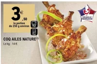 Coq ailes nature