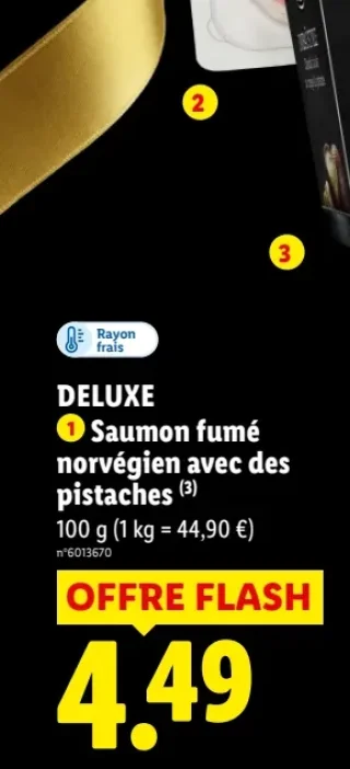Saumon fumé norvégien avec des pistaches Deluxe