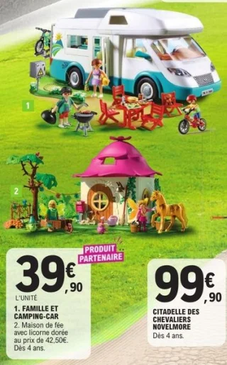 Playmobil Famille et camping-car / Maison de fée avec licorne dorée