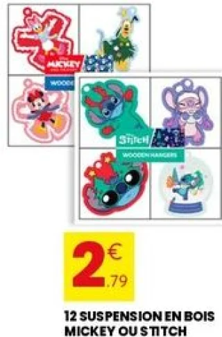 12 suspensions en bois Mickey ou Stitch